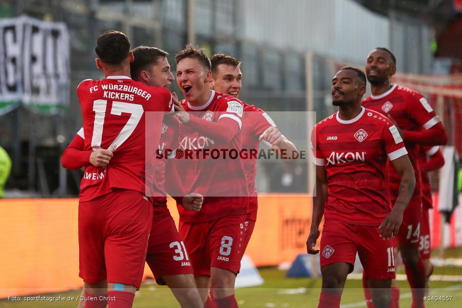 AKON Arena, Würzburg, 20.04.2024, sport, action, BFV, Fussball, April 2024, 30. Spieltag, Regionalliga Bayern, 1. FC Schweinfurt 1905, FC Würzburger Kickers - Bild-ID: 2404557