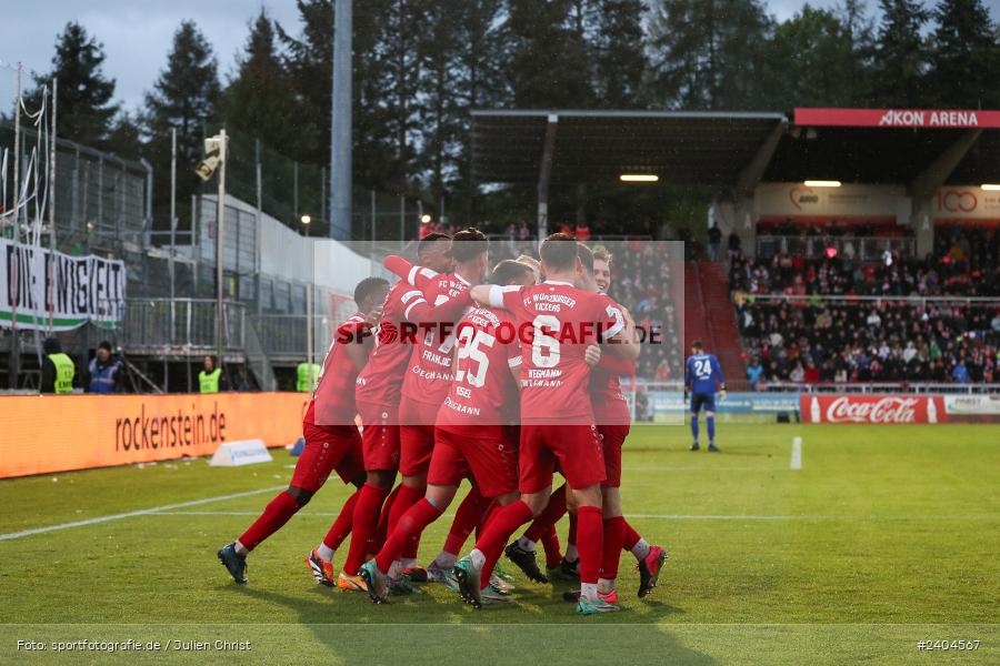 AKON Arena, Würzburg, 20.04.2024, sport, action, BFV, Fussball, April 2024, 30. Spieltag, Regionalliga Bayern, 1. FC Schweinfurt 1905, FC Würzburger Kickers - Bild-ID: 2404567