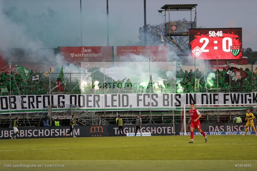 AKON Arena, Würzburg, 20.04.2024, sport, action, BFV, Fussball, April 2024, 30. Spieltag, Regionalliga Bayern, 1. FC Schweinfurt 1905, FC Würzburger Kickers - Bild-ID: 2404593