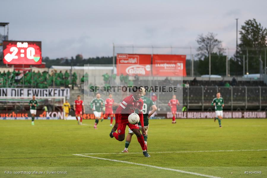 AKON Arena, Würzburg, 20.04.2024, sport, action, BFV, Fussball, April 2024, 30. Spieltag, Regionalliga Bayern, 1. FC Schweinfurt 1905, FC Würzburger Kickers - Bild-ID: 2404598
