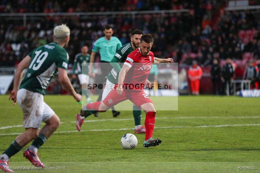AKON Arena, Würzburg, 20.04.2024, sport, action, BFV, Fussball, April 2024, 30. Spieltag, Regionalliga Bayern, 1. FC Schweinfurt 1905, FC Würzburger Kickers - Bild-ID: 2404602