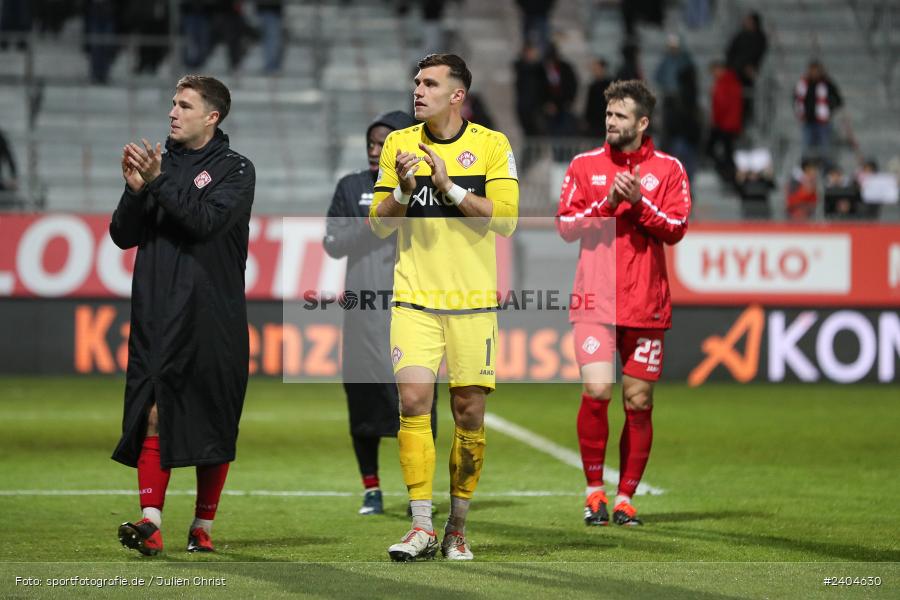 AKON Arena, Würzburg, 20.04.2024, sport, action, BFV, Fussball, April 2024, 30. Spieltag, Regionalliga Bayern, 1. FC Schweinfurt 1905, FC Würzburger Kickers - Bild-ID: 2404630