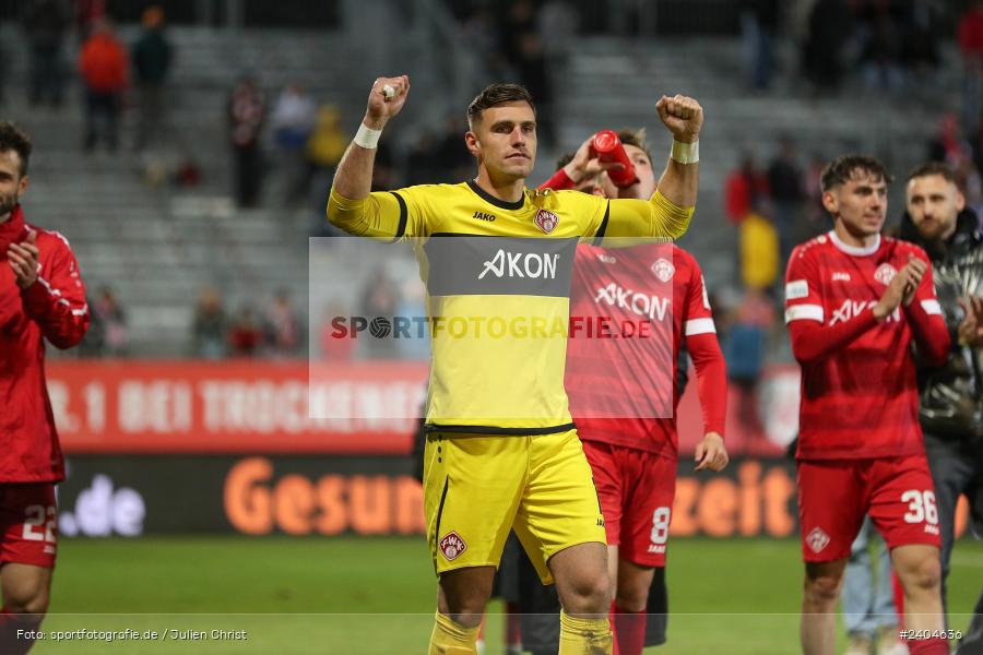 AKON Arena, Würzburg, 20.04.2024, sport, action, BFV, Fussball, April 2024, 30. Spieltag, Regionalliga Bayern, 1. FC Schweinfurt 1905, FC Würzburger Kickers - Bild-ID: 2404636