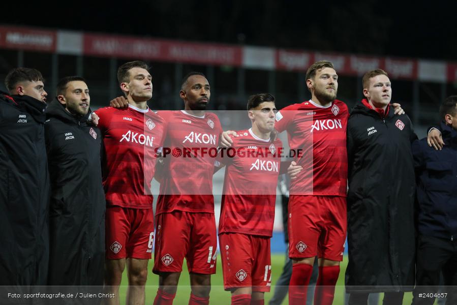 AKON Arena, Würzburg, 20.04.2024, sport, action, BFV, Fussball, April 2024, 30. Spieltag, Regionalliga Bayern, 1. FC Schweinfurt 1905, FC Würzburger Kickers - Bild-ID: 2404657