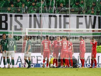 Fotos von FC Würzburger Kickers - 1. FC Schweinfurt 1905 auf sportfotografie.de
