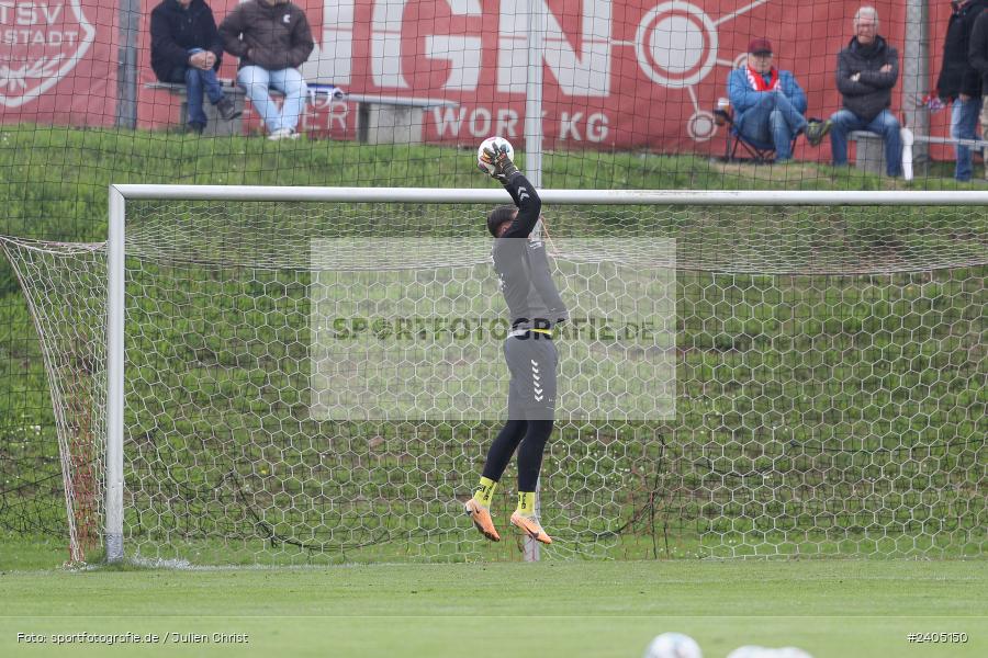 NGN Arena, Aubstadt, 20.04.2024, sport, action, BFV, Fussball, April 2024, 30. Spieltag, Regionalliga Bayern, FVI, AUB, FV Illertissen, TSV Aubstadt - Bild-ID: 2405150