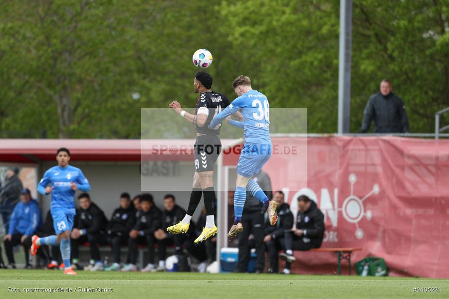 NGN Arena, Aubstadt, 20.04.2024, sport, action, BFV, Fussball, April 2024, 30. Spieltag, Regionalliga Bayern, FVI, AUB, FV Illertissen, TSV Aubstadt - Bild-ID: 2405221
