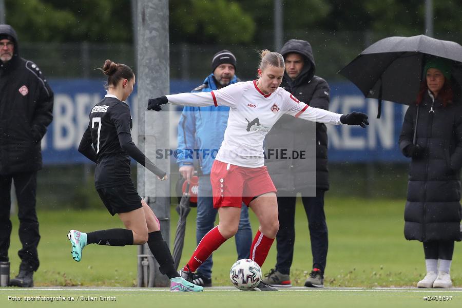 Sportpark Heuchelhof, Würzburg, 21.04.2024, sport, action, BFV, Fussball, April 2024, 16. Spieltag, Frauen Landesliga Nord, FCS, FWK, FC Schweinfurt 05, FC Würzburger Kickers II - Bild-ID: 2405897