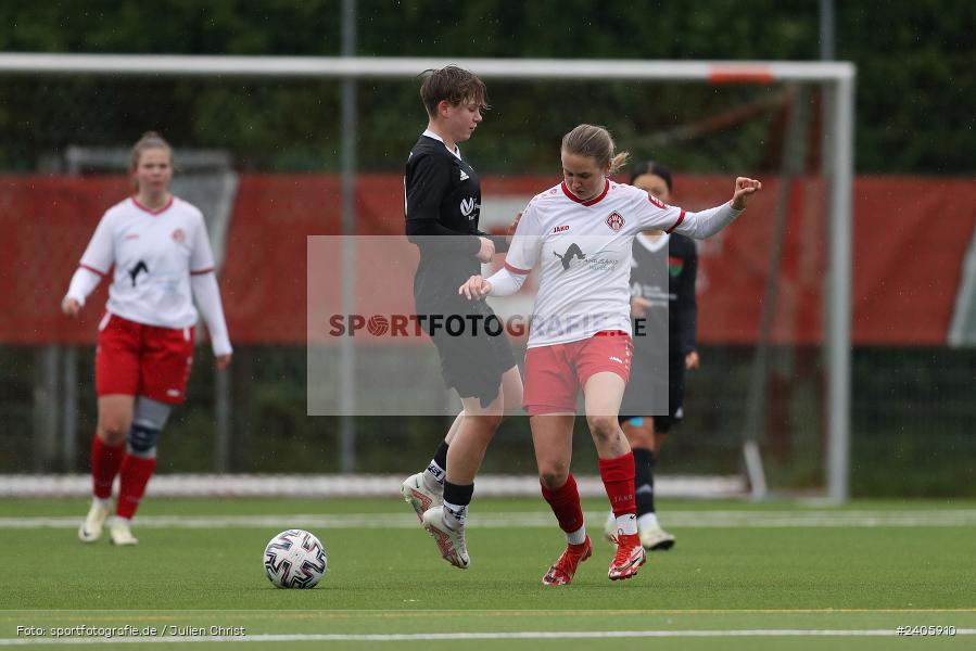 Sportpark Heuchelhof, Würzburg, 21.04.2024, sport, action, BFV, Fussball, April 2024, 16. Spieltag, Frauen Landesliga Nord, FCS, FWK, FC Schweinfurt 05, FC Würzburger Kickers II - Bild-ID: 2405910 Sportpark Heuchelhof, Würzburg, 21.04.2024, sport, action, BFV, Fussball, April 2024, 16. Spieltag, Frauen Landesliga Nord, FCS, FWK, FC Schweinfurt 05, FC Würzburger Kickers II - Bild-ID: 2405910