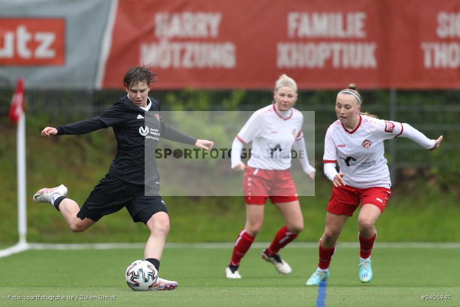 Sportpark Heuchelhof, Würzburg, 21.04.2024, sport, action, BFV, Fussball, April 2024, 16. Spieltag, Frauen Landesliga Nord, FCS, FWK, FC Schweinfurt 05, FC Würzburger Kickers II - Bild-ID: 2405947 Sportpark Heuchelhof, Würzburg, 21.04.2024, sport, action, BFV, Fussball, April 2024, 16. Spieltag, Frauen Landesliga Nord, FCS, FWK, FC Schweinfurt 05, FC Würzburger Kickers II - Bild-ID: 2405947