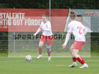 Fotos von FC Würzburger Kickers II - FC Schweinfurt 05 auf sportfotografie.de