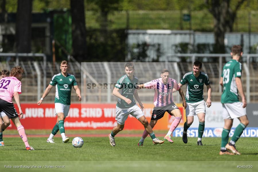 Willy-Sachs-Stadion, Schweinfurt, 27.04.2024, sport, action, BFV, Fussball, April 2024, 31. Spieltag, Regionalliga Bayern, AUB, FCS, TSV Aubstadt, 1. FC Schweinfurt 1905 - Bild-ID: 2406130