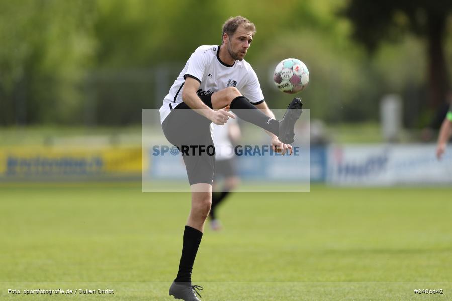Sportgelände, Karlburg, 28.04.2024, sport, action, BFV, Fussball, April 2024, 27. Spieltag, Kreisliga Würzburg Gr. 2, TSV Neuhütten-Wiesthal, TSV Karlburg II - Bild-ID: 2406642