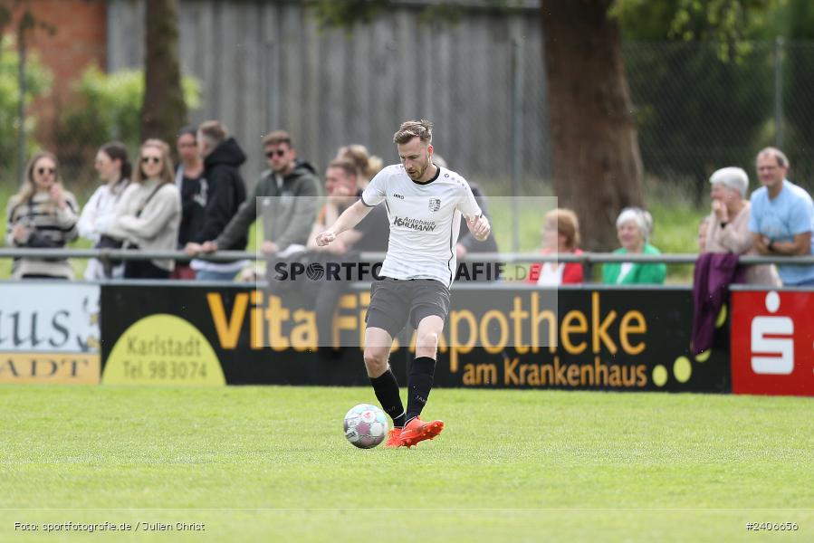 Sportgelände, Karlburg, 28.04.2024, sport, action, BFV, Fussball, April 2024, 27. Spieltag, Kreisliga Würzburg Gr. 2, TSV Neuhütten-Wiesthal, TSV Karlburg II - Bild-ID: 2406656