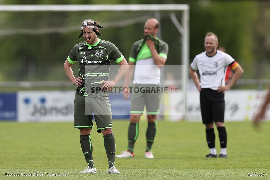 Sportgelände, Karlburg, 28.04.2024, sport, action, BFV, Fussball, April 2024, 27. Spieltag, Kreisliga Würzburg Gr. 2, TSV Neuhütten-Wiesthal, TSV Karlburg II - Bild-ID: 2406667
