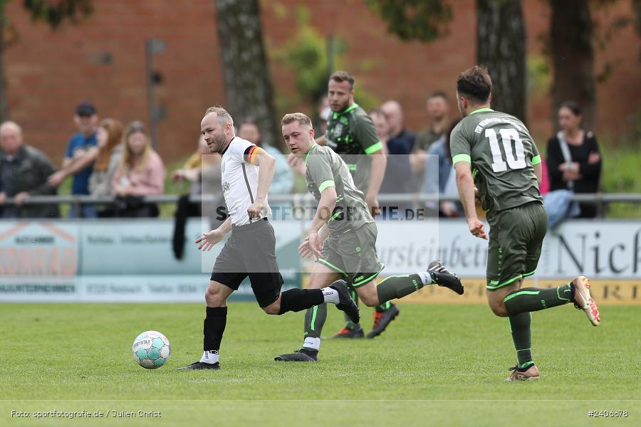Sportgelände, Karlburg, 28.04.2024, sport, action, BFV, Fussball, April 2024, 27. Spieltag, Kreisliga Würzburg Gr. 2, TSV Neuhütten-Wiesthal, TSV Karlburg II - Bild-ID: 2406678