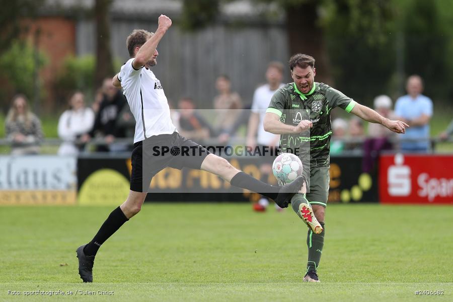 Sportgelände, Karlburg, 28.04.2024, sport, action, BFV, Fussball, April 2024, 27. Spieltag, Kreisliga Würzburg Gr. 2, TSV Neuhütten-Wiesthal, TSV Karlburg II - Bild-ID: 2406682
