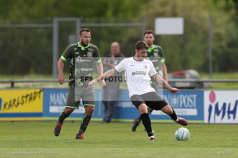 Sportgelände, Karlburg, 28.04.2024, sport, action, BFV, Fussball, April 2024, 27. Spieltag, Kreisliga Würzburg Gr. 2, TSV Neuhütten-Wiesthal, TSV Karlburg II - Bild-ID: 2406701