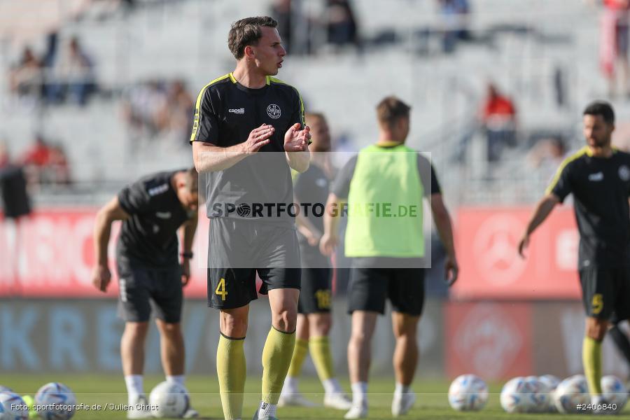 AKON Arena, Würzburg, 30.04.2024, sport, action, BFV, Fussball, April 2024, 32. Spieltag, Regionalliga Bayern, BAY, FWK, SpVgg Bayreuth, FC Würzburger Kickers - Bild-ID: 2406840