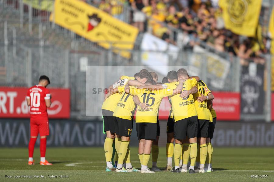 AKON Arena, Würzburg, 30.04.2024, sport, action, BFV, Fussball, April 2024, 32. Spieltag, Regionalliga Bayern, BAY, FWK, SpVgg Bayreuth, FC Würzburger Kickers - Bild-ID: 2406855