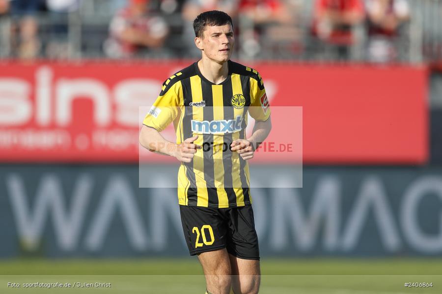 AKON Arena, Würzburg, 30.04.2024, sport, action, BFV, Fussball, April 2024, 32. Spieltag, Regionalliga Bayern, BAY, FWK, SpVgg Bayreuth, FC Würzburger Kickers - Bild-ID: 2406864