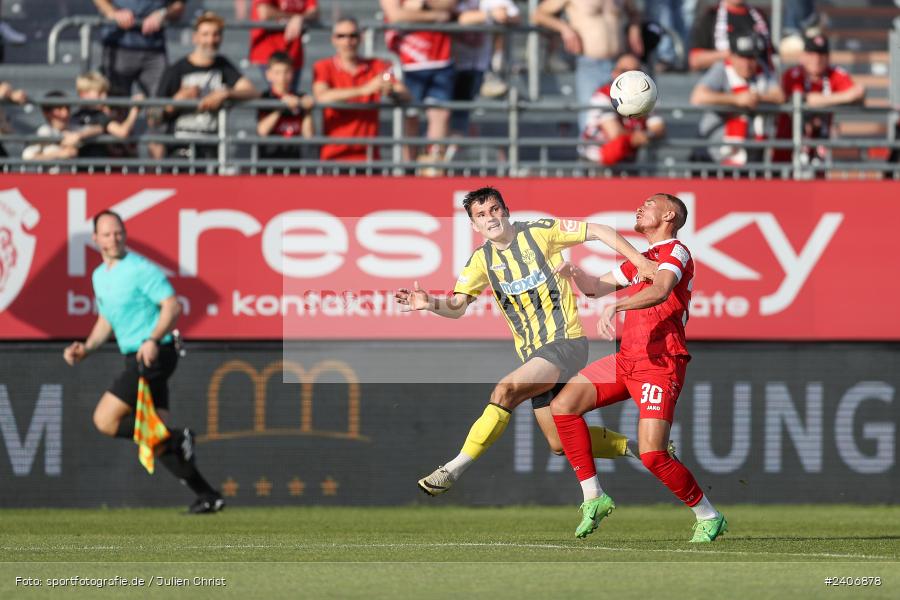 AKON Arena, Würzburg, 30.04.2024, sport, action, BFV, Fussball, April 2024, 32. Spieltag, Regionalliga Bayern, BAY, FWK, SpVgg Bayreuth, FC Würzburger Kickers - Bild-ID: 2406878