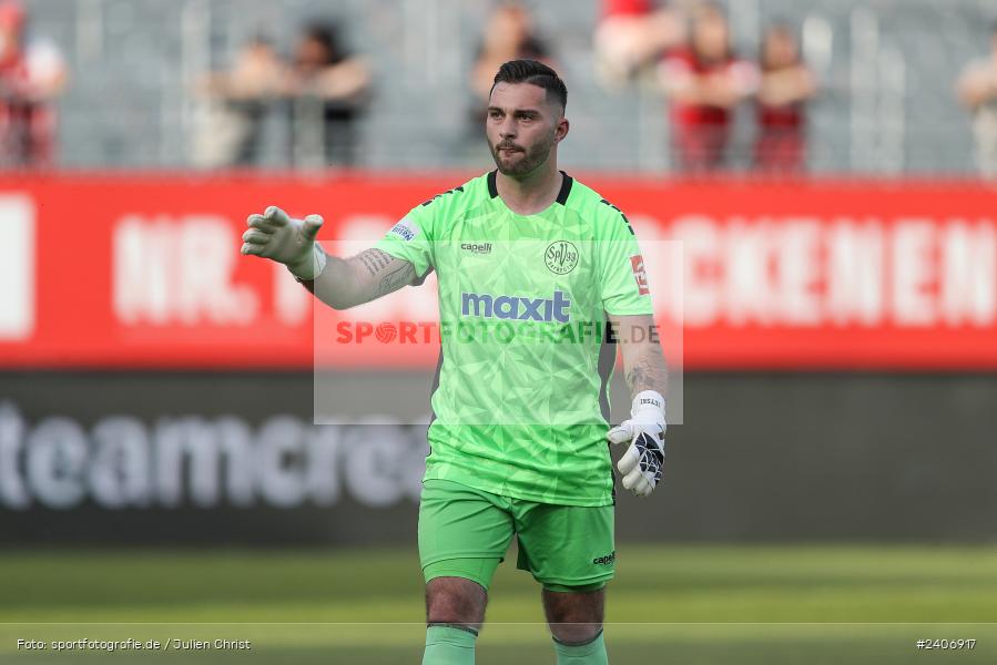 AKON Arena, Würzburg, 30.04.2024, sport, action, BFV, Fussball, April 2024, 32. Spieltag, Regionalliga Bayern, BAY, FWK, SpVgg Bayreuth, FC Würzburger Kickers - Bild-ID: 2406917