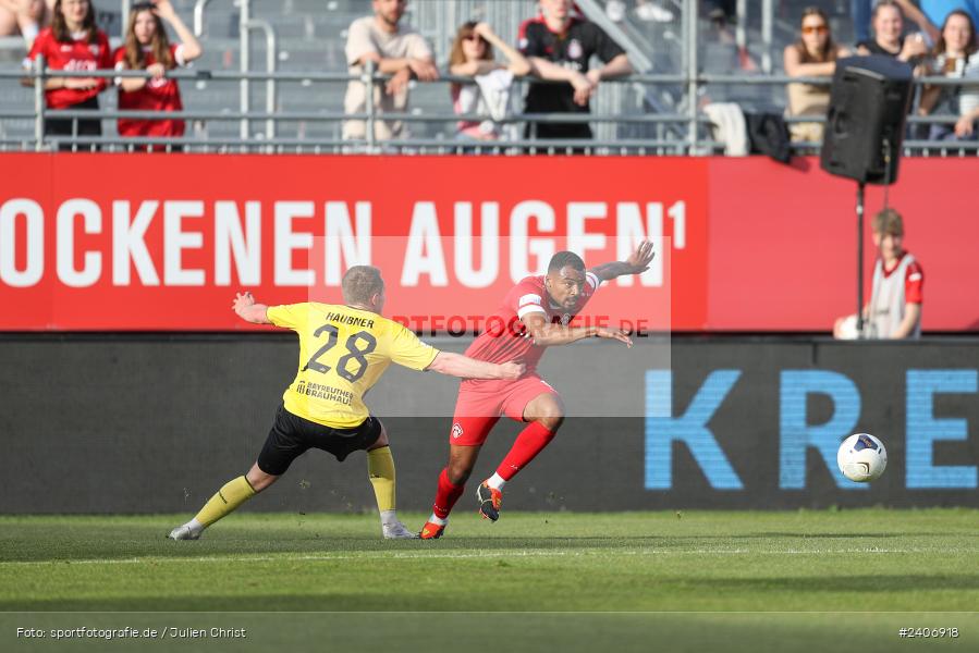 AKON Arena, Würzburg, 30.04.2024, sport, action, BFV, Fussball, April 2024, 32. Spieltag, Regionalliga Bayern, BAY, FWK, SpVgg Bayreuth, FC Würzburger Kickers - Bild-ID: 2406918