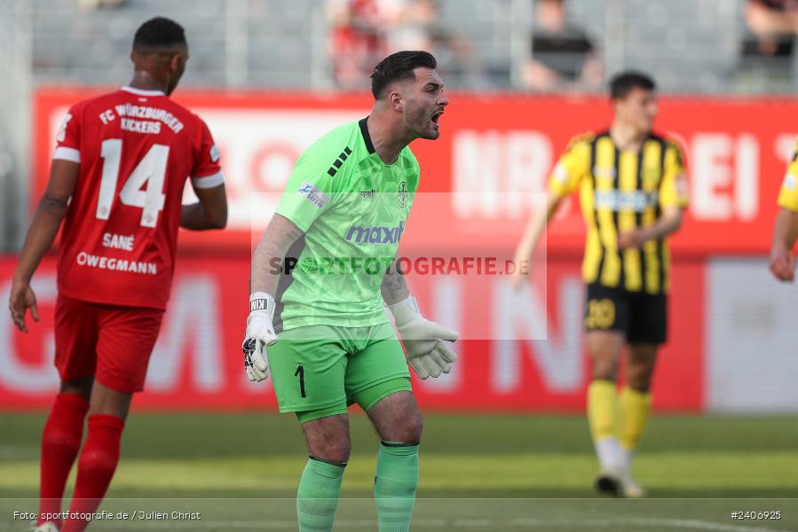 AKON Arena, Würzburg, 30.04.2024, sport, action, BFV, Fussball, April 2024, 32. Spieltag, Regionalliga Bayern, BAY, FWK, SpVgg Bayreuth, FC Würzburger Kickers - Bild-ID: 2406925