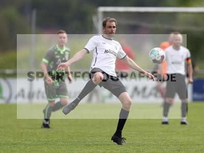 Fotos von TSV Karlburg II - TSV Neuhütten-Wiesthal auf sportfotografie.de