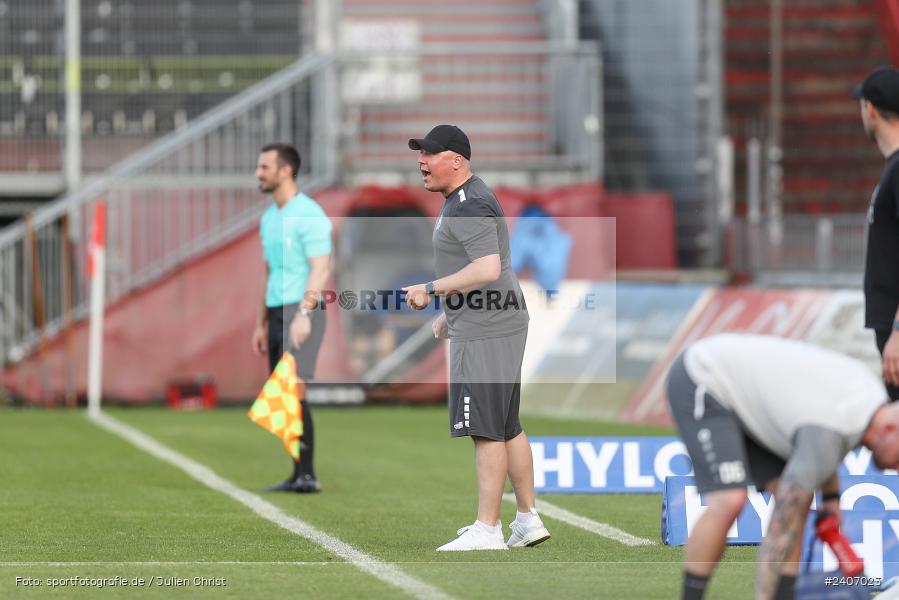 AKON Arena, Würzburg, 30.04.2024, sport, action, BFV, Fussball, April 2024, 32. Spieltag, Regionalliga Bayern, BAY, FWK, SpVgg Bayreuth, FC Würzburger Kickers - Bild-ID: 2407023