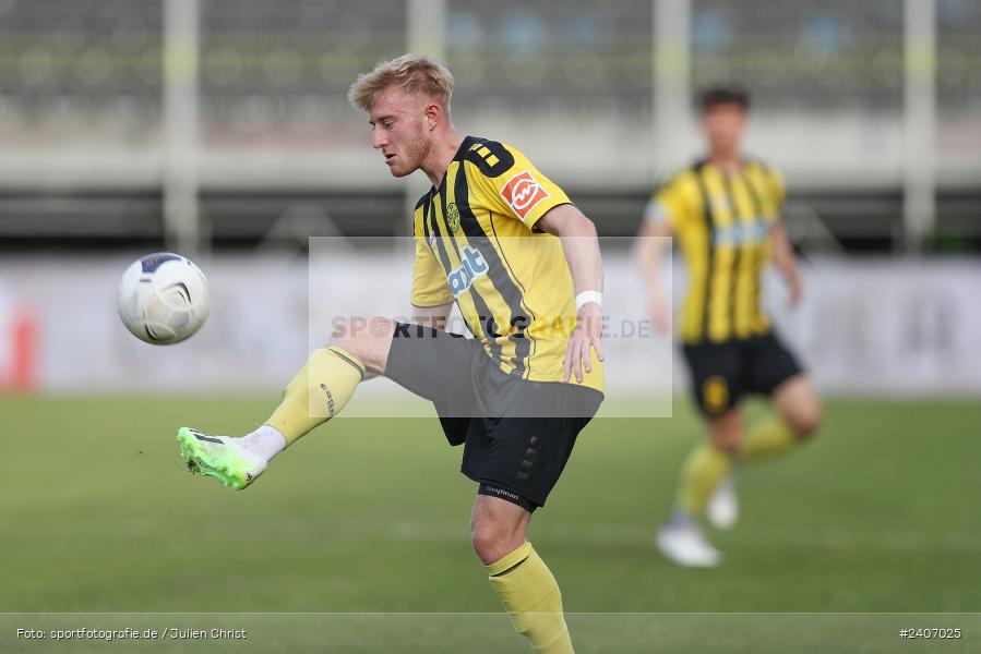 AKON Arena, Würzburg, 30.04.2024, sport, action, BFV, Fussball, April 2024, 32. Spieltag, Regionalliga Bayern, BAY, FWK, SpVgg Bayreuth, FC Würzburger Kickers - Bild-ID: 2407025