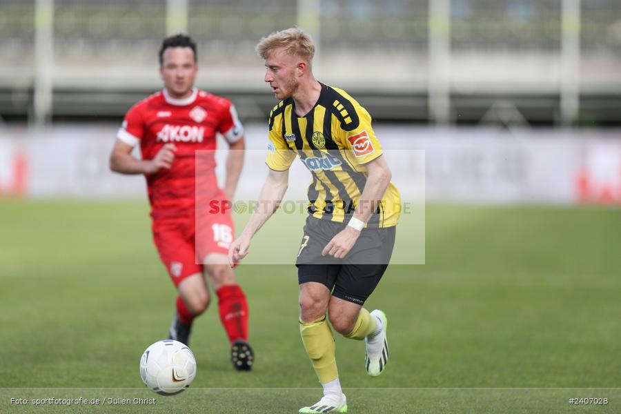 AKON Arena, Würzburg, 30.04.2024, sport, action, BFV, Fussball, April 2024, 32. Spieltag, Regionalliga Bayern, BAY, FWK, SpVgg Bayreuth, FC Würzburger Kickers - Bild-ID: 2407028