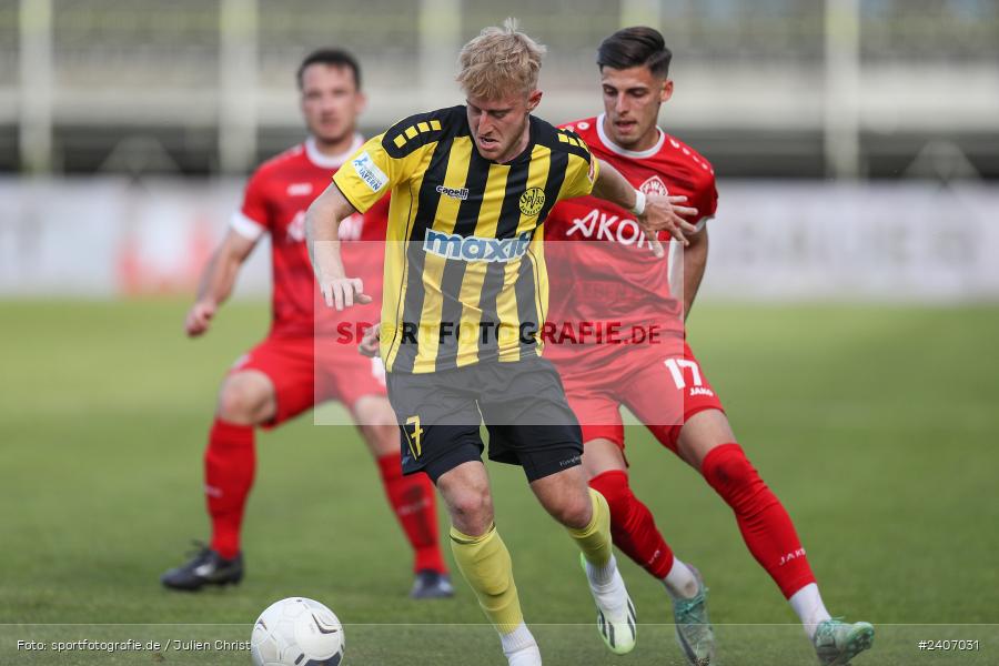 AKON Arena, Würzburg, 30.04.2024, sport, action, BFV, Fussball, April 2024, 32. Spieltag, Regionalliga Bayern, BAY, FWK, SpVgg Bayreuth, FC Würzburger Kickers - Bild-ID: 2407031