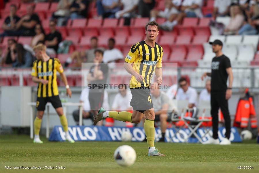AKON Arena, Würzburg, 30.04.2024, sport, action, BFV, Fussball, April 2024, 32. Spieltag, Regionalliga Bayern, BAY, FWK, SpVgg Bayreuth, FC Würzburger Kickers - Bild-ID: 2407054