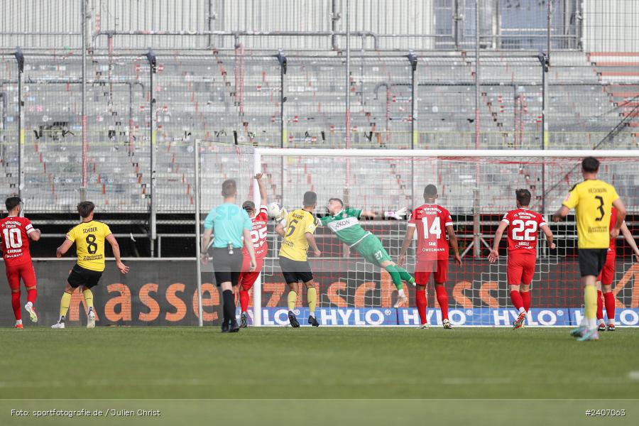 AKON Arena, Würzburg, 30.04.2024, sport, action, BFV, Fussball, April 2024, 32. Spieltag, Regionalliga Bayern, BAY, FWK, SpVgg Bayreuth, FC Würzburger Kickers - Bild-ID: 2407063