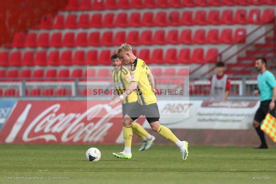 AKON Arena, Würzburg, 30.04.2024, sport, action, BFV, Fussball, April 2024, 32. Spieltag, Regionalliga Bayern, BAY, FWK, SpVgg Bayreuth, FC Würzburger Kickers - Bild-ID: 2407065