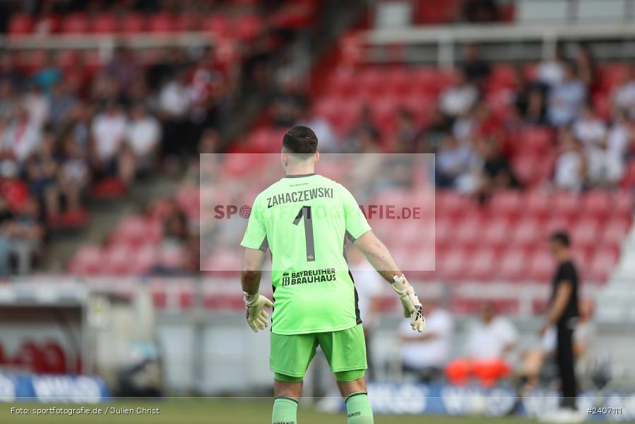 AKON Arena, Würzburg, 30.04.2024, sport, action, BFV, Fussball, April 2024, 32. Spieltag, Regionalliga Bayern, BAY, FWK, SpVgg Bayreuth, FC Würzburger Kickers - Bild-ID: 2407111