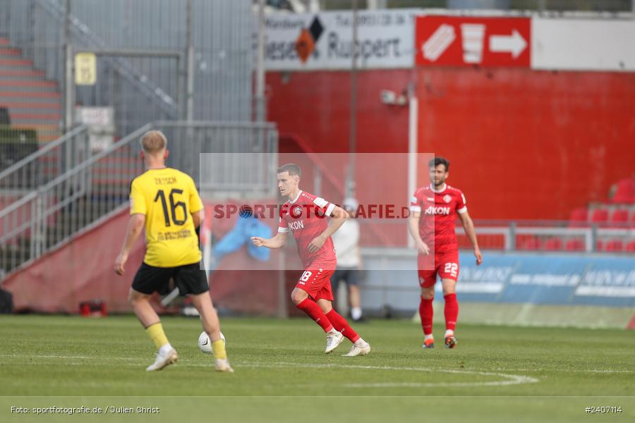 AKON Arena, Würzburg, 30.04.2024, sport, action, BFV, Fussball, April 2024, 32. Spieltag, Regionalliga Bayern, BAY, FWK, SpVgg Bayreuth, FC Würzburger Kickers - Bild-ID: 2407114