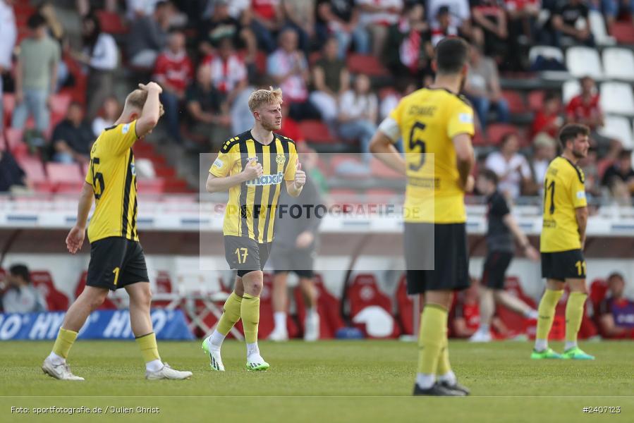 AKON Arena, Würzburg, 30.04.2024, sport, action, BFV, Fussball, April 2024, 32. Spieltag, Regionalliga Bayern, BAY, FWK, SpVgg Bayreuth, FC Würzburger Kickers - Bild-ID: 2407123