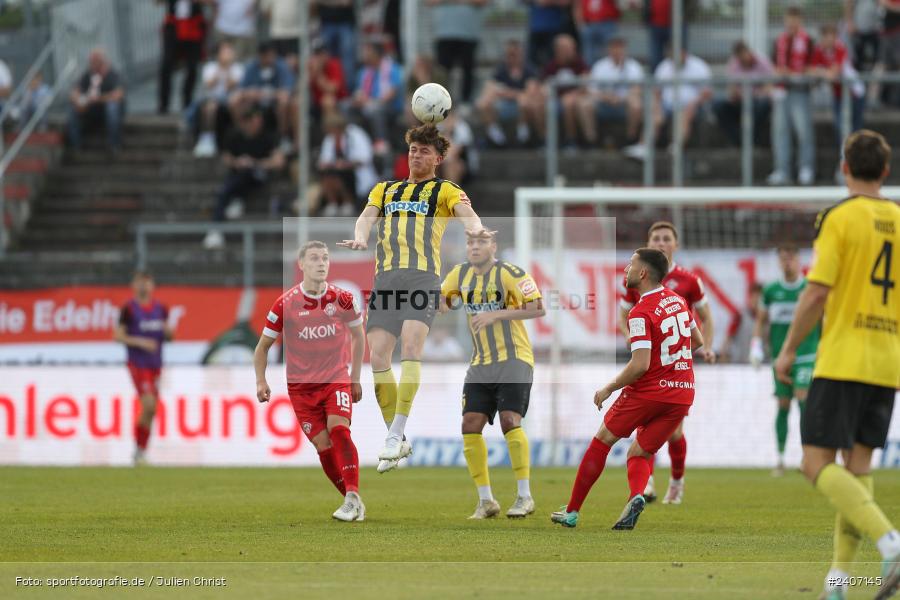 AKON Arena, Würzburg, 30.04.2024, sport, action, BFV, Fussball, April 2024, 32. Spieltag, Regionalliga Bayern, BAY, FWK, SpVgg Bayreuth, FC Würzburger Kickers - Bild-ID: 2407145