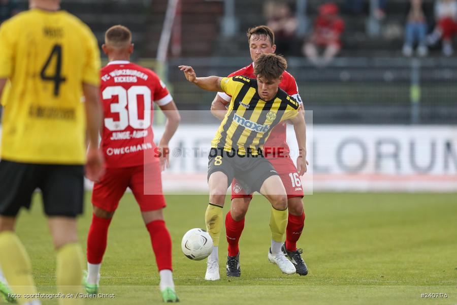AKON Arena, Würzburg, 30.04.2024, sport, action, BFV, Fussball, April 2024, 32. Spieltag, Regionalliga Bayern, BAY, FWK, SpVgg Bayreuth, FC Würzburger Kickers - Bild-ID: 2407176