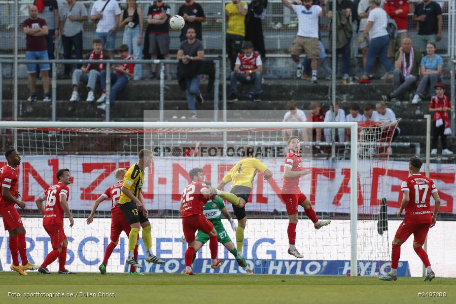 AKON Arena, Würzburg, 30.04.2024, sport, action, BFV, Fussball, April 2024, 32. Spieltag, Regionalliga Bayern, BAY, FWK, SpVgg Bayreuth, FC Würzburger Kickers - Bild-ID: 2407200
