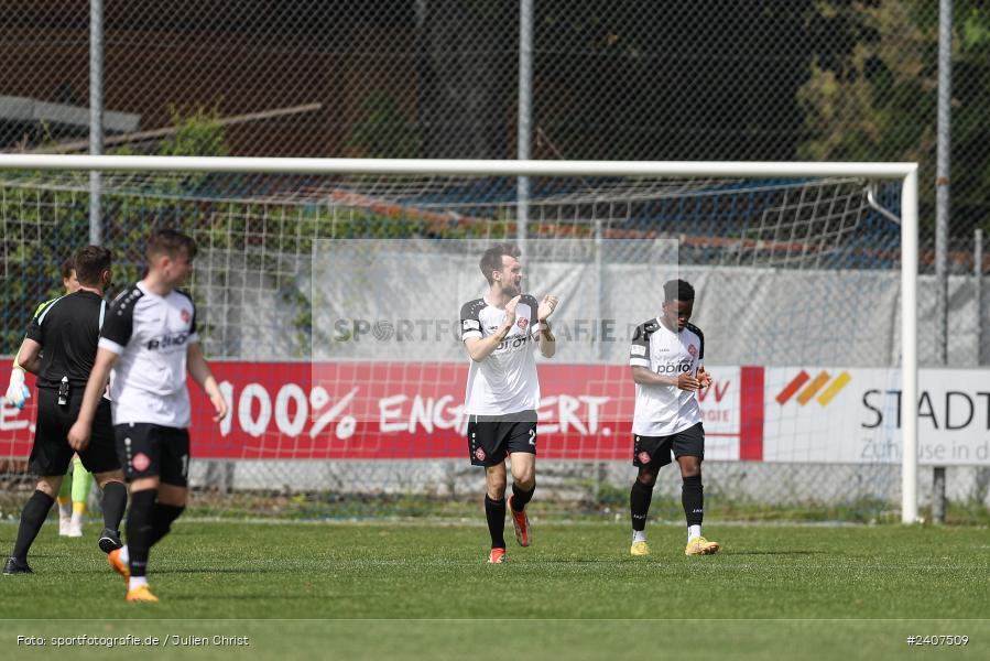 Sepp-Endres-Sportanlage, Würzburg, 01.05.2024, sport, action, BFV, Fussball, Mai 2024, 35. Spieltag, Bayernliga Nord, SCF, WFV, 1. SC Feucht, Würzburger FV 04 - Bild-ID: 2407509