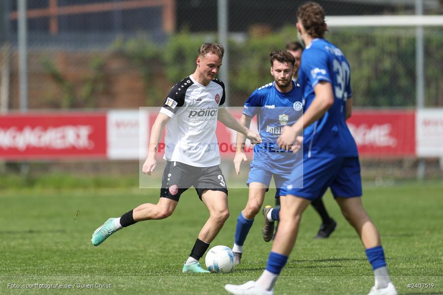 Sepp-Endres-Sportanlage, Würzburg, 01.05.2024, sport, action, BFV, Fussball, Mai 2024, 35. Spieltag, Bayernliga Nord, SCF, WFV, 1. SC Feucht, Würzburger FV 04 - Bild-ID: 2407519