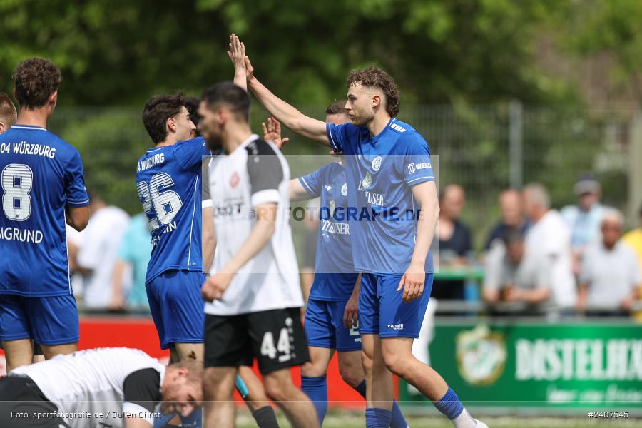 Sepp-Endres-Sportanlage, Würzburg, 01.05.2024, sport, action, BFV, Fussball, Mai 2024, 35. Spieltag, Bayernliga Nord, SCF, WFV, 1. SC Feucht, Würzburger FV 04 - Bild-ID: 2407545