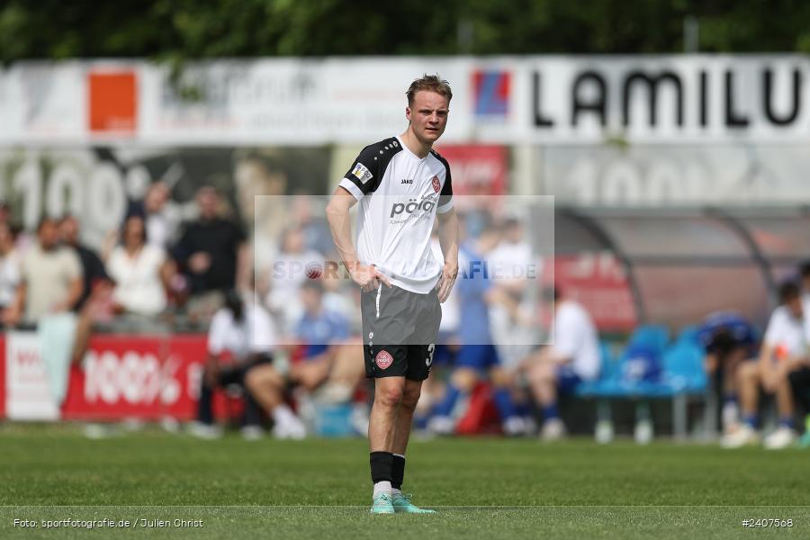 Sepp-Endres-Sportanlage, Würzburg, 01.05.2024, sport, action, BFV, Fussball, Mai 2024, 35. Spieltag, Bayernliga Nord, SCF, WFV, 1. SC Feucht, Würzburger FV 04 - Bild-ID: 2407568