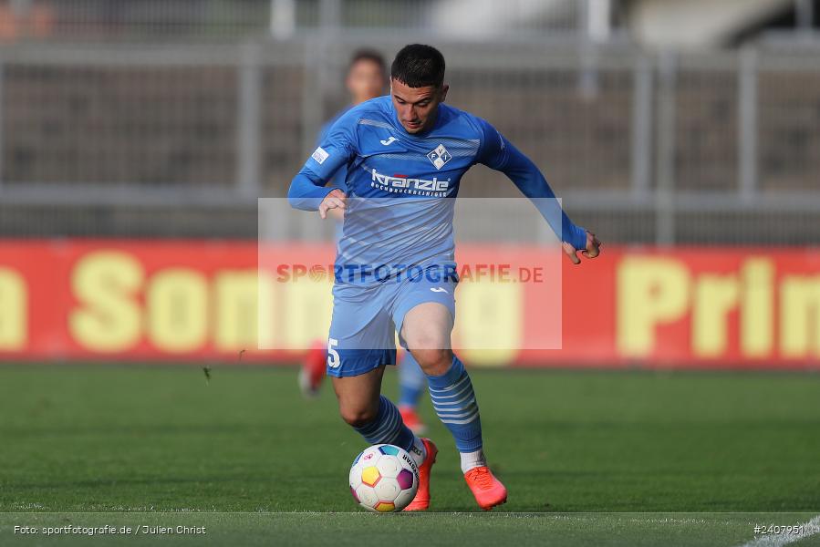 Stadion am Schönbusch, Aschaffenburg, 03.05.2024, sport, action, BFV, Fussball, Mai 2024, 33. Spieltag, Regionalliga Bayern, FVI, SVA, FV Illertissen, SV Viktoria Aschaffenburg - Bild-ID: 2407951