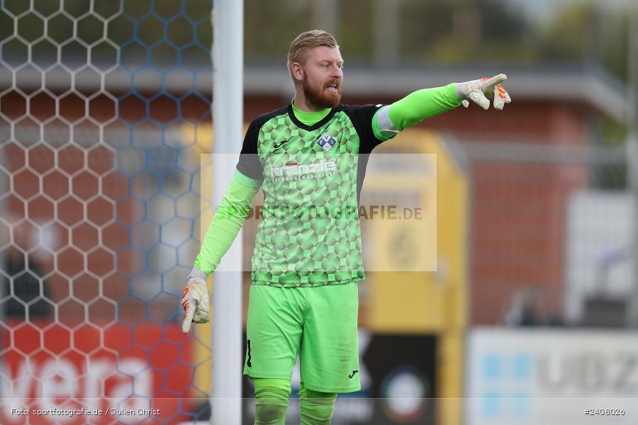 Stadion am Schönbusch, Aschaffenburg, 03.05.2024, sport, action, BFV, Fussball, Mai 2024, 33. Spieltag, Regionalliga Bayern, FVI, SVA, FV Illertissen, SV Viktoria Aschaffenburg - Bild-ID: 2408026