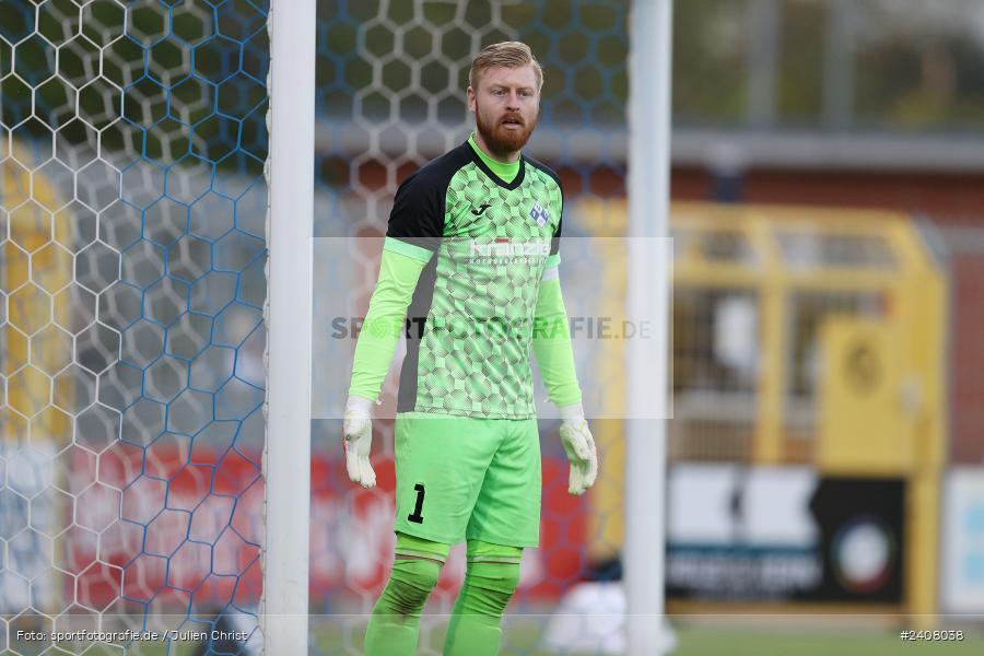 Stadion am Schönbusch, Aschaffenburg, 03.05.2024, sport, action, BFV, Fussball, Mai 2024, 33. Spieltag, Regionalliga Bayern, FVI, SVA, FV Illertissen, SV Viktoria Aschaffenburg - Bild-ID: 2408038
